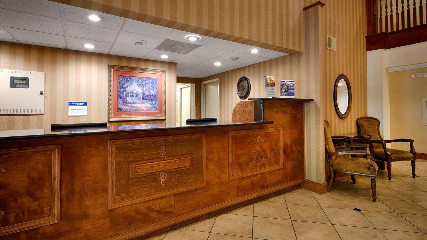 فندق أند سويت بست ويسترن بلس راسلفيل Russellville المظهر الخارجي الصورة